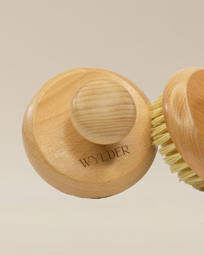 NATURAL BODY BRUSH